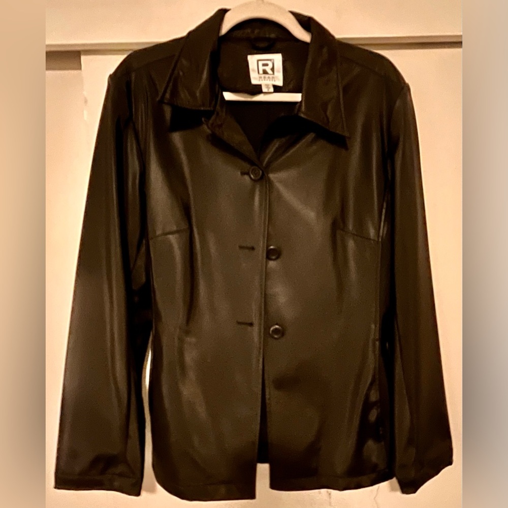 Rampage wear medium black jacket